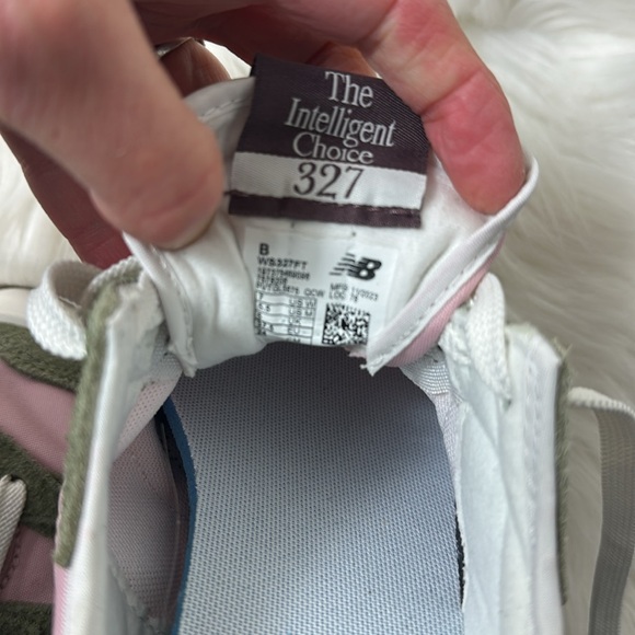 New Balance 327 Khaki & Pink Sneakers 7 - Picture 8 of 9